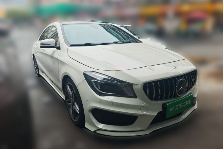 Used Mercedes-Benz CLA 2015 CLA 220 4MATIC Front Right 45 Deg