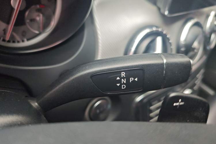 Used Mercedes-Benz CLA 2015 CLA 200 Gear Lever