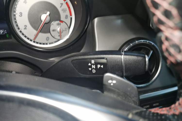 Used Mercedes-Benz CLA 2015 CLA 220 4MATIC Gear Lever