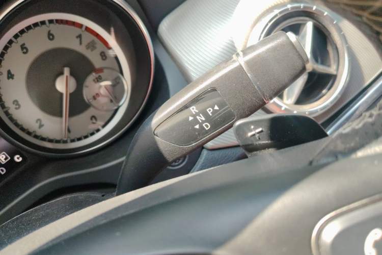 Used Mercedes-Benz CLA 2015 CLA 200 Gear Lever