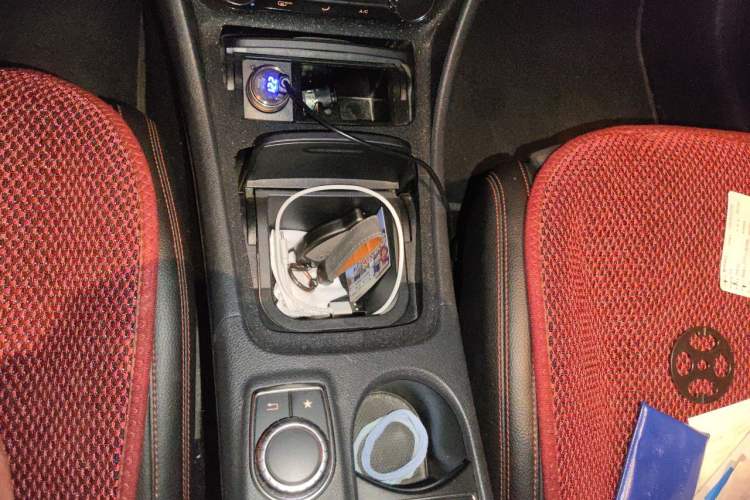 Used Mercedes-Benz CLA 2015 CLA 220 4MATIC Gear Lever