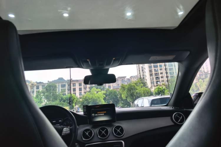 Used Mercedes-Benz CLA 2015 CLA 200 Headliner