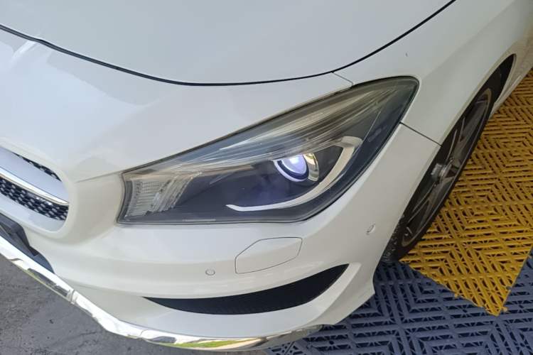 Used Mercedes-Benz CLA 2015 CLA 220 4MATIC Left Front Headlight