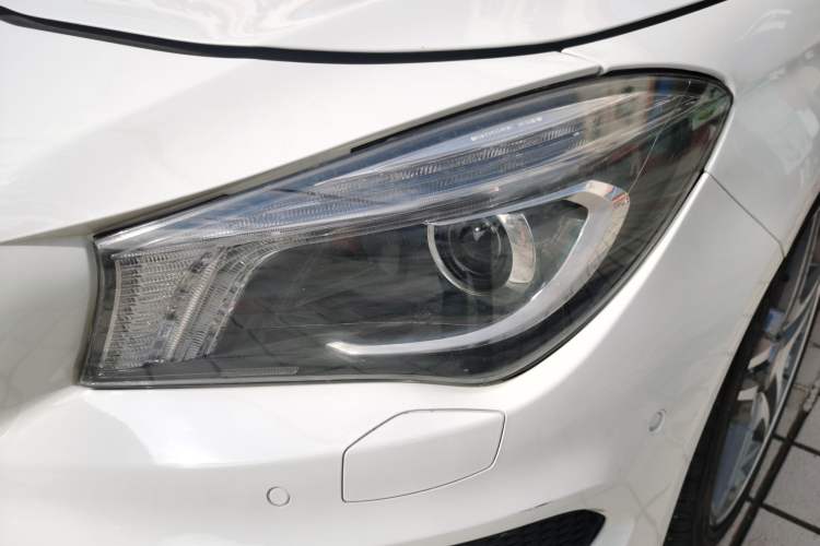 Used Mercedes-Benz CLA 2015 CLA 220 4MATIC Left Front Headlight
