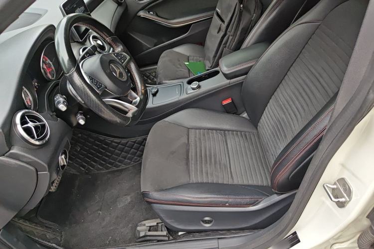 Used Mercedes-Benz CLA 2015 CLA 220 4MATIC Left Front Seat