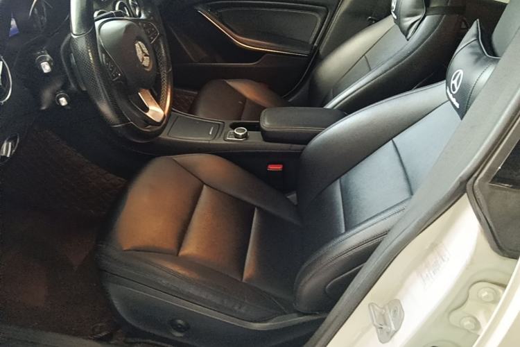 Used Mercedes-Benz CLA 2015 CLA 200 Left Front Seat