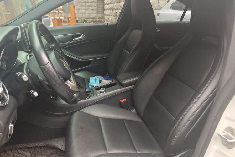 Used Mercedes-Benz CLA 2015 CLA 200 Left Front Seat