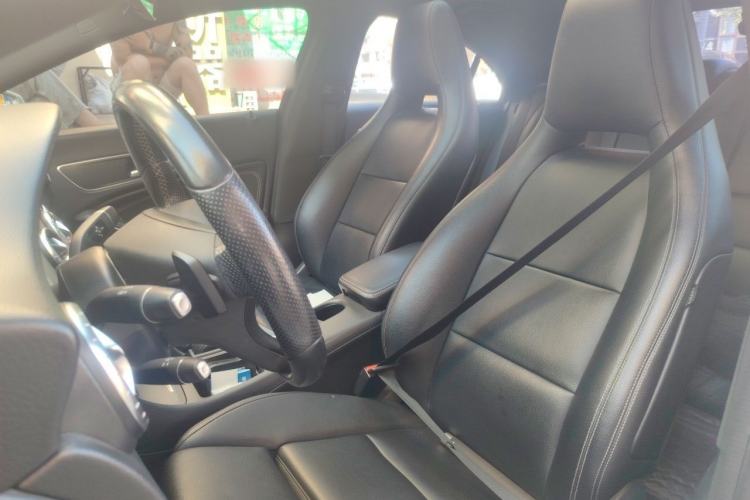 Used Mercedes-Benz CLA 2015 CLA 200 Left Front Seat