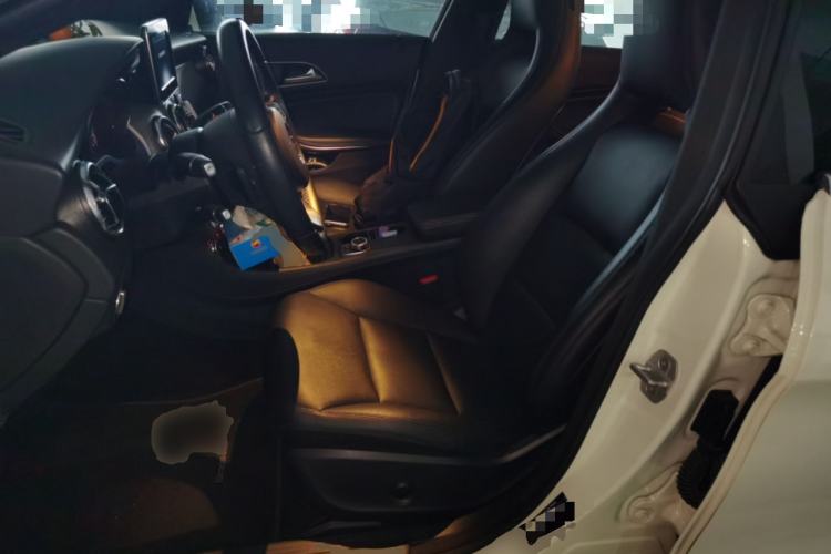 Used Mercedes-Benz CLA 2015 CLA 200 Left Front Seat