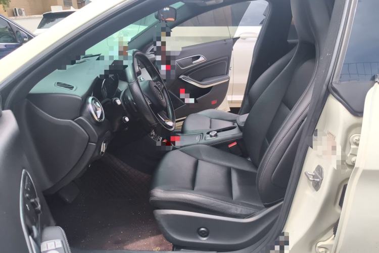 Used Mercedes-Benz CLA 2015 CLA 200 Left Front Seat