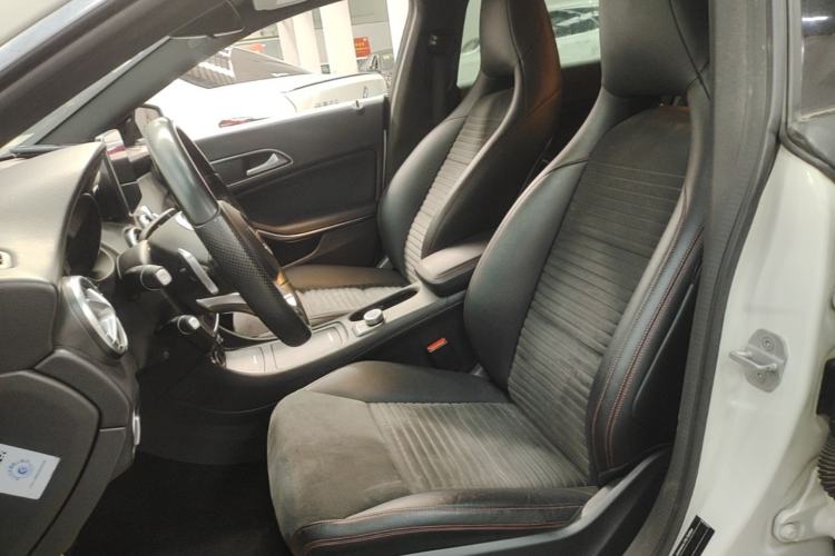 Used Mercedes-Benz CLA 2015 CLA 220 4MATIC Left Front Seat