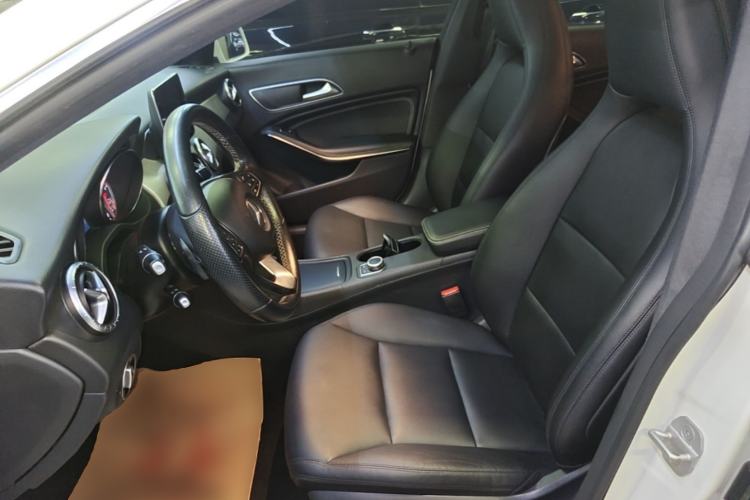 Used Mercedes-Benz CLA 2015 CLA 200 Left Front Seat