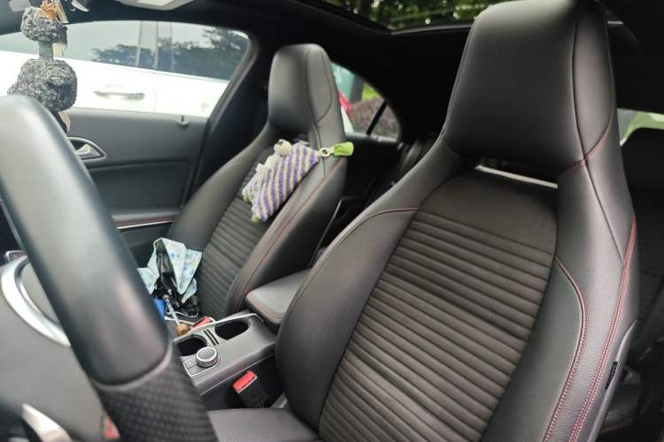 Used Mercedes-Benz CLA 2015 CLA 220 4MATIC Left Front Seat