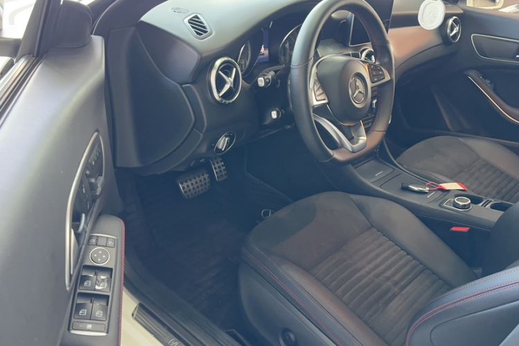 Used Mercedes-Benz CLA 2015 CLA 220 4MATIC Left Front Seat