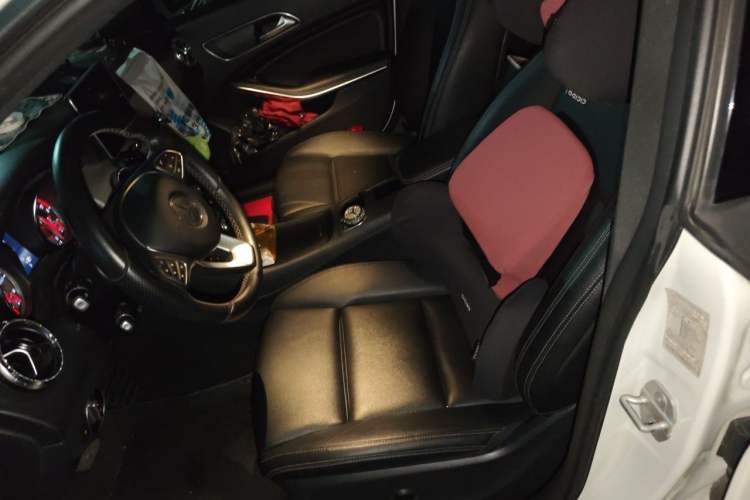 Used Mercedes-Benz CLA 2015 CLA 200 Left Front Seat