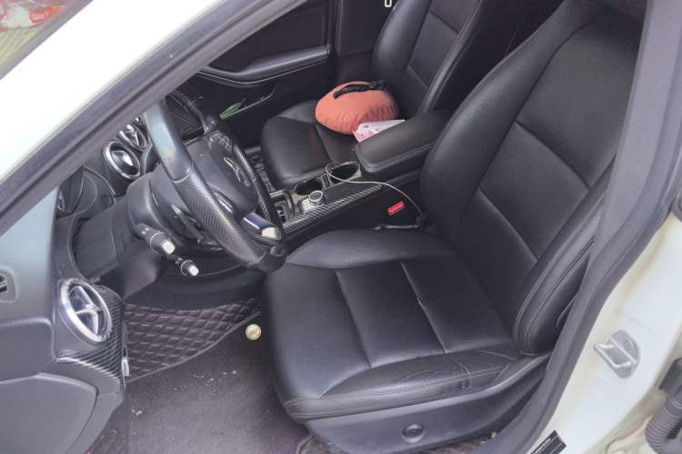 Used Mercedes-Benz CLA 2015 CLA 200 Left Front Seat