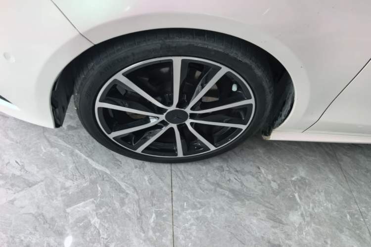 Used Mercedes-Benz CLA 2015 CLA 200 Left Front Wheel Hub