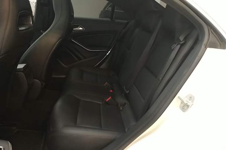 Used Mercedes-Benz CLA 2015 CLA 200 Left Rear Seat