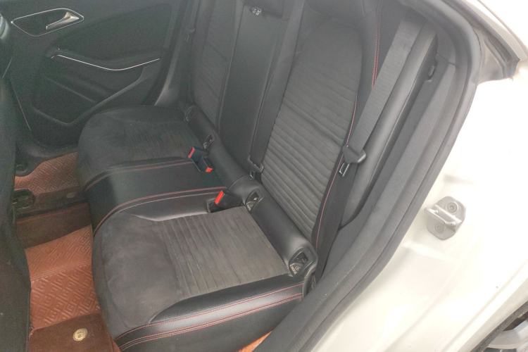 Used Mercedes-Benz CLA 2015 CLA 220 4MATIC Left Rear Seat