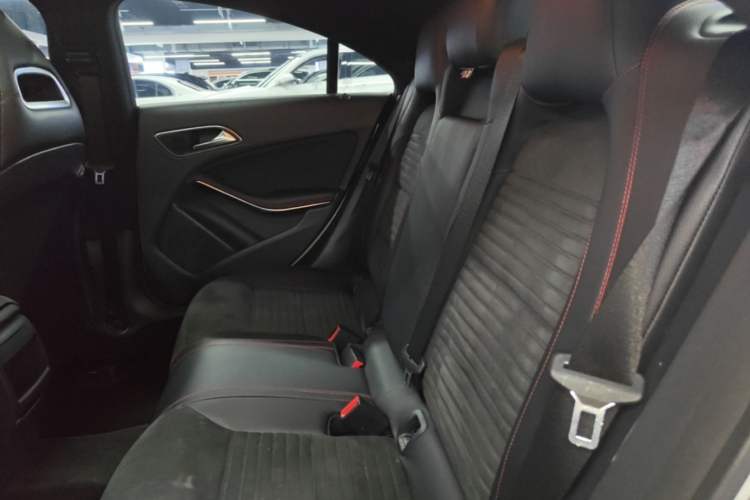 Used Mercedes-Benz CLA 2015 CLA 220 4MATIC Left Rear Seat