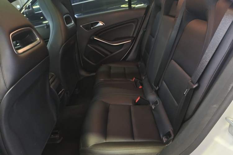 Used Mercedes-Benz CLA 2015 CLA 200 Left Rear Seat