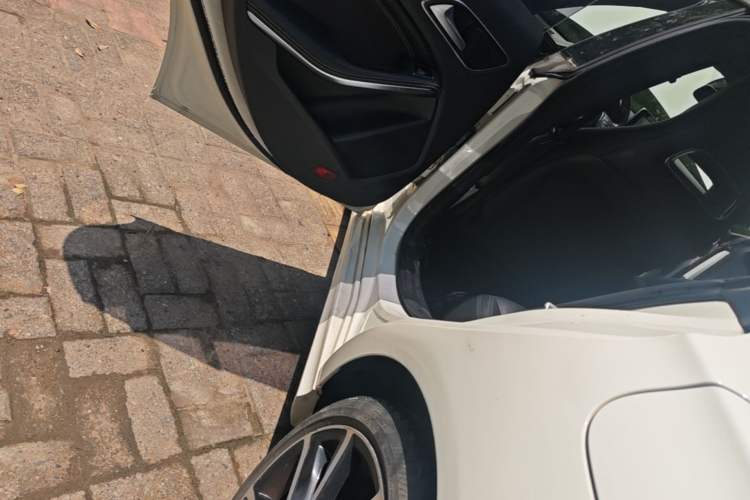 Used Mercedes-Benz CLA 2015 CLA 200 Left Side Sill