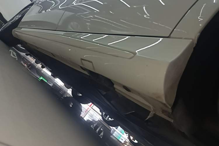 Used Mercedes-Benz CLA 2015 CLA 220 4MATIC Left Side Sill