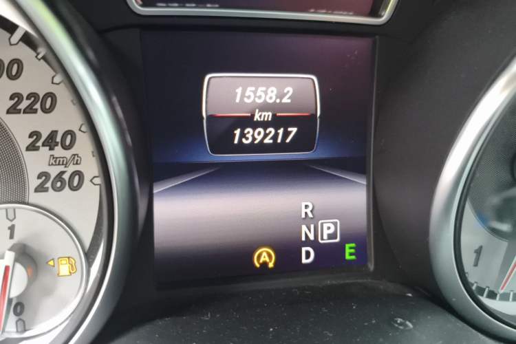 Used Mercedes-Benz CLA 2015 CLA 220 4MATIC Odometer Close Up