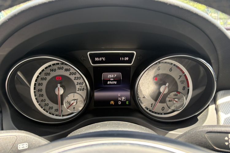 Used Mercedes-Benz CLA 2015 CLA 200 Odometer Close Up