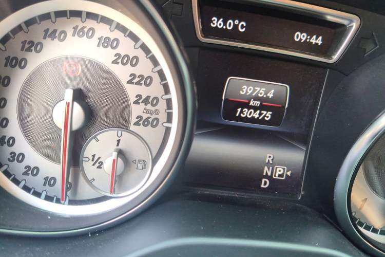 Used Mercedes-Benz CLA 2015 CLA 200 Odometer Close Up