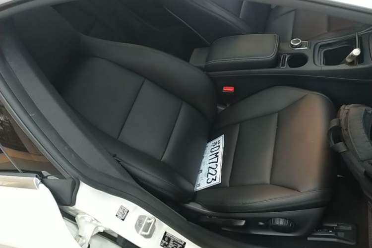 Used Mercedes-Benz CLA 2015 CLA 200 Right Front Seat