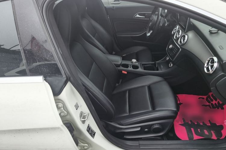 Used Mercedes-Benz CLA 2015 CLA 200 Right Front Seat