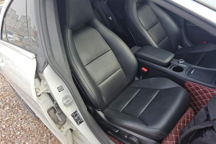 Used Mercedes-Benz CLA 2015 CLA 200 Right Front Seat