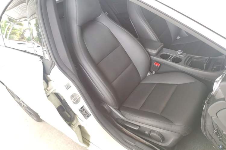 Used Mercedes-Benz CLA 2015 CLA 200 Right Front Seat