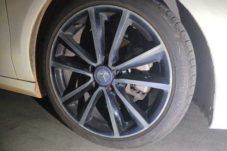 Used Mercedes-Benz CLA 2015 CLA 200 Right Front Wheel Hub