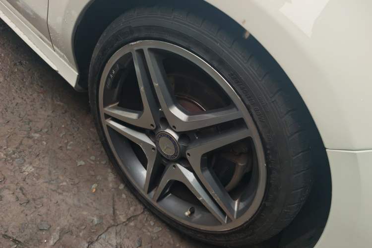 Used Mercedes-Benz CLA 2015 CLA 220 4MATIC Right Front Wheel Hub