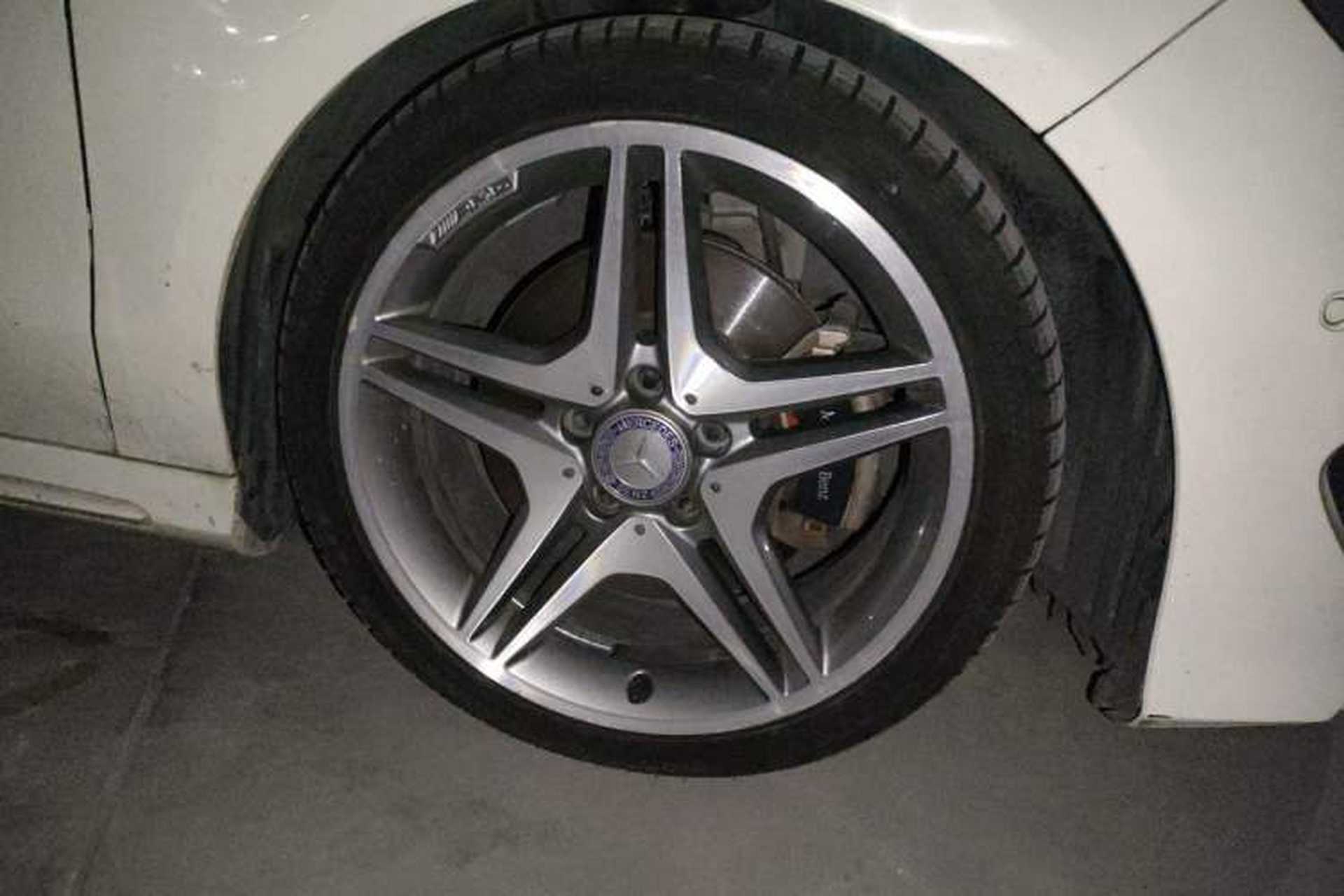 Used Mercedes-Benz CLA 2015 CLA 220 4MATIC Right Front Wheel Hub