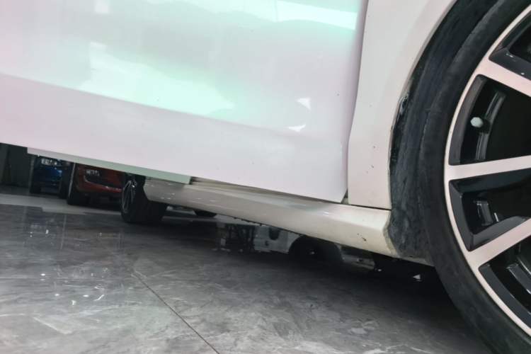 Used Mercedes-Benz CLA 2015 CLA 200 Right Side Sill