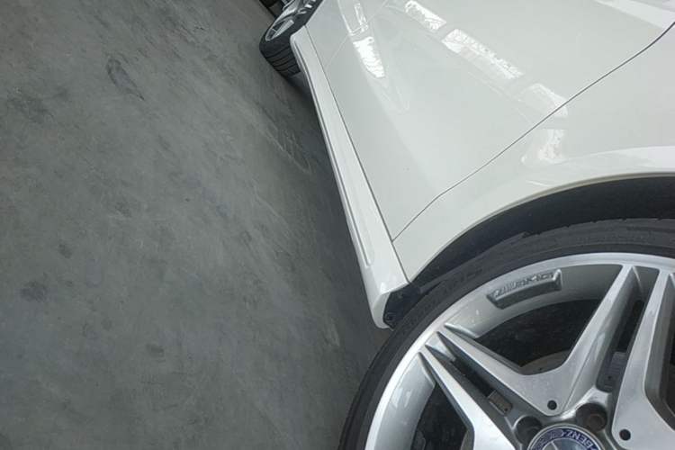Used Mercedes-Benz CLA 2015 CLA 220 4MATIC Right Side Sill