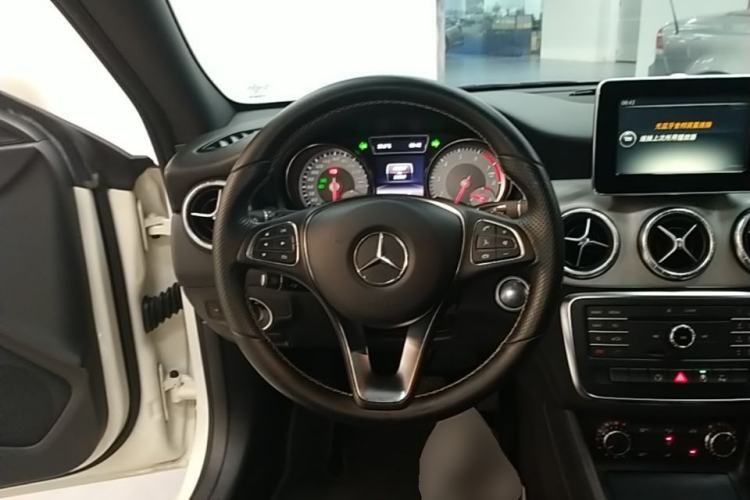 Used Mercedes-Benz CLA 2015 CLA 200 Steering Wheel
