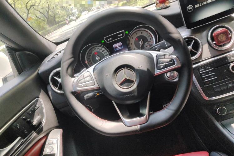 Used Mercedes-Benz CLA 2015 CLA 220 4MATIC Steering Wheel