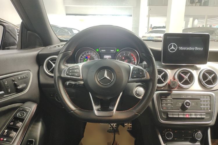 Used Mercedes-Benz CLA 2015 CLA 220 4MATIC Steering Wheel