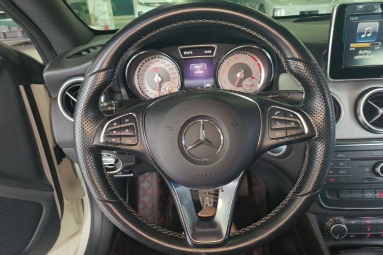 Used Mercedes-Benz CLA 2015 CLA 200 Steering Wheel