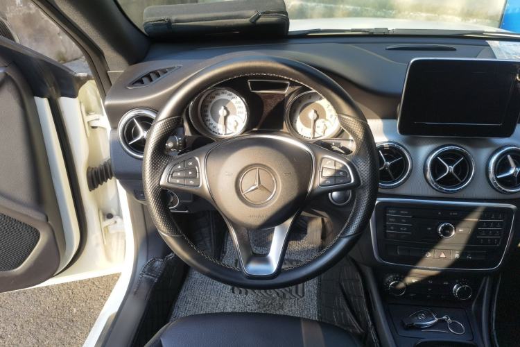 Used Mercedes-Benz CLA 2015 CLA 200 Steering Wheel