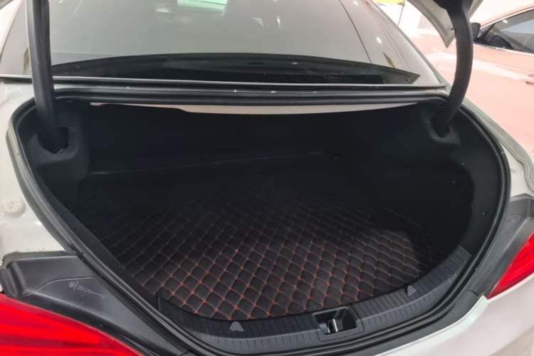 Used Mercedes-Benz CLA 2015 CLA 200 Trunk