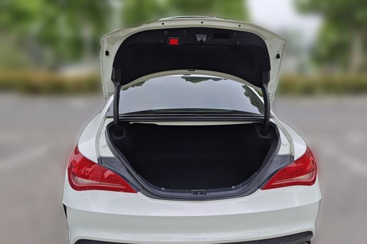 Used Mercedes-Benz CLA 2015 CLA 220 4MATIC Trunk