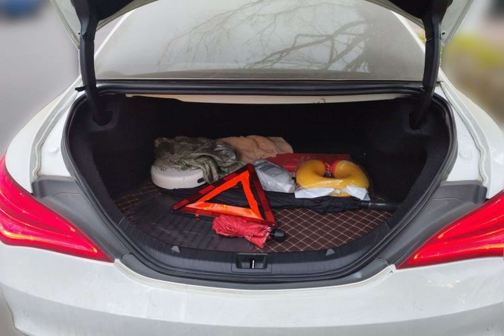Used Mercedes-Benz CLA 2015 CLA 220 4MATIC Trunk