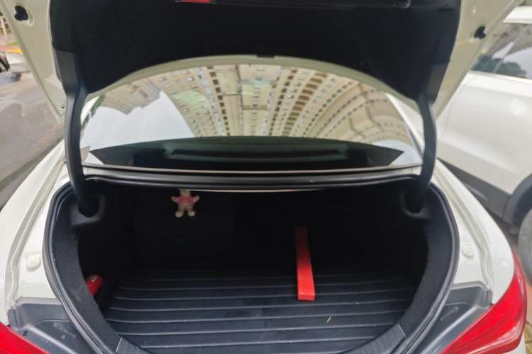 Used Mercedes-Benz CLA 2015 CLA 220 4MATIC Trunk