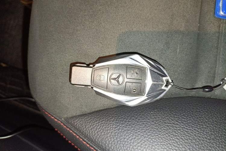 Used Mercedes-Benz CLA 2015 CLA 220 4MATIC Vehicle Key
