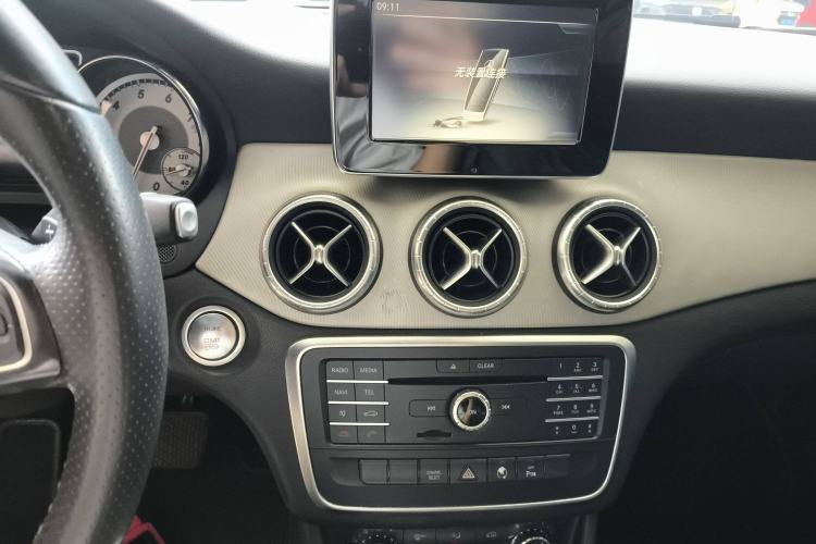 Used Mercedes-Benz CLA 2016 CLA 200 Sport Edition Audio And AC Panel